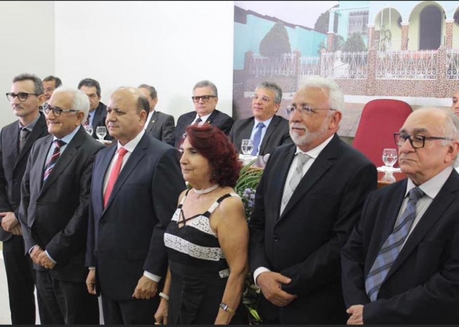 Nova diretoria da Academia Piauiense de Letras toma posse
