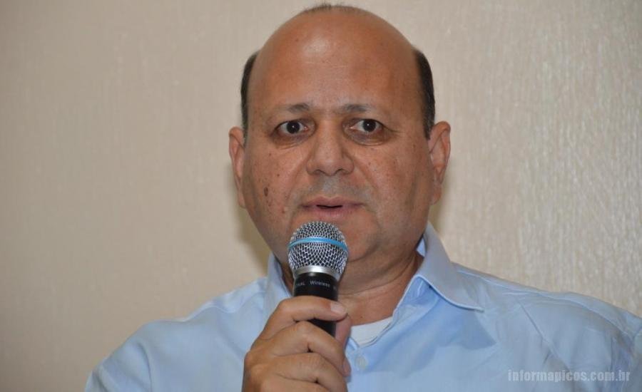 Zózimo Tavares é eleito presidente da Academia Piauiense de Letras